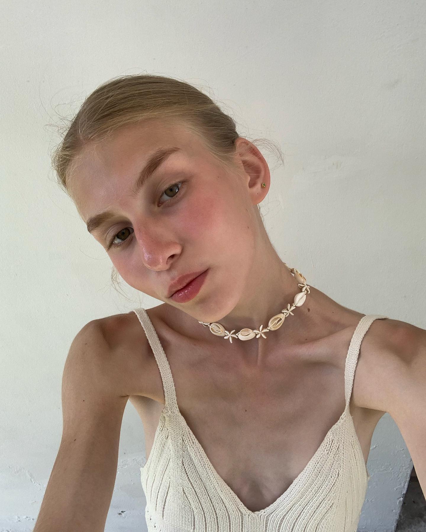 Mari Karnauhova portfolio preview